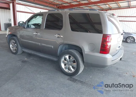 2009 Chevrolet Tahoe Ls z USA, uszkodzony, nr VIN 1GNFC13029R219805